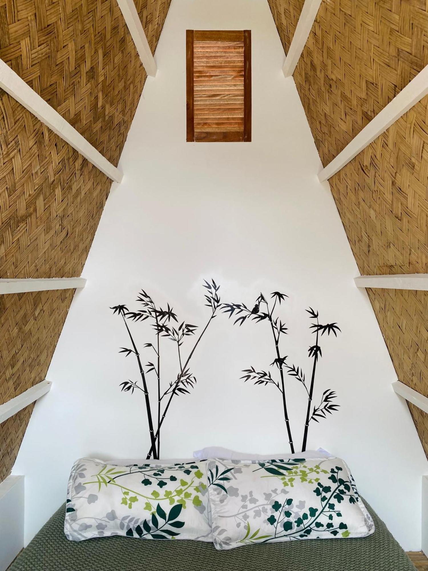 Happy Monkey Hostel 엘니도 외부 사진