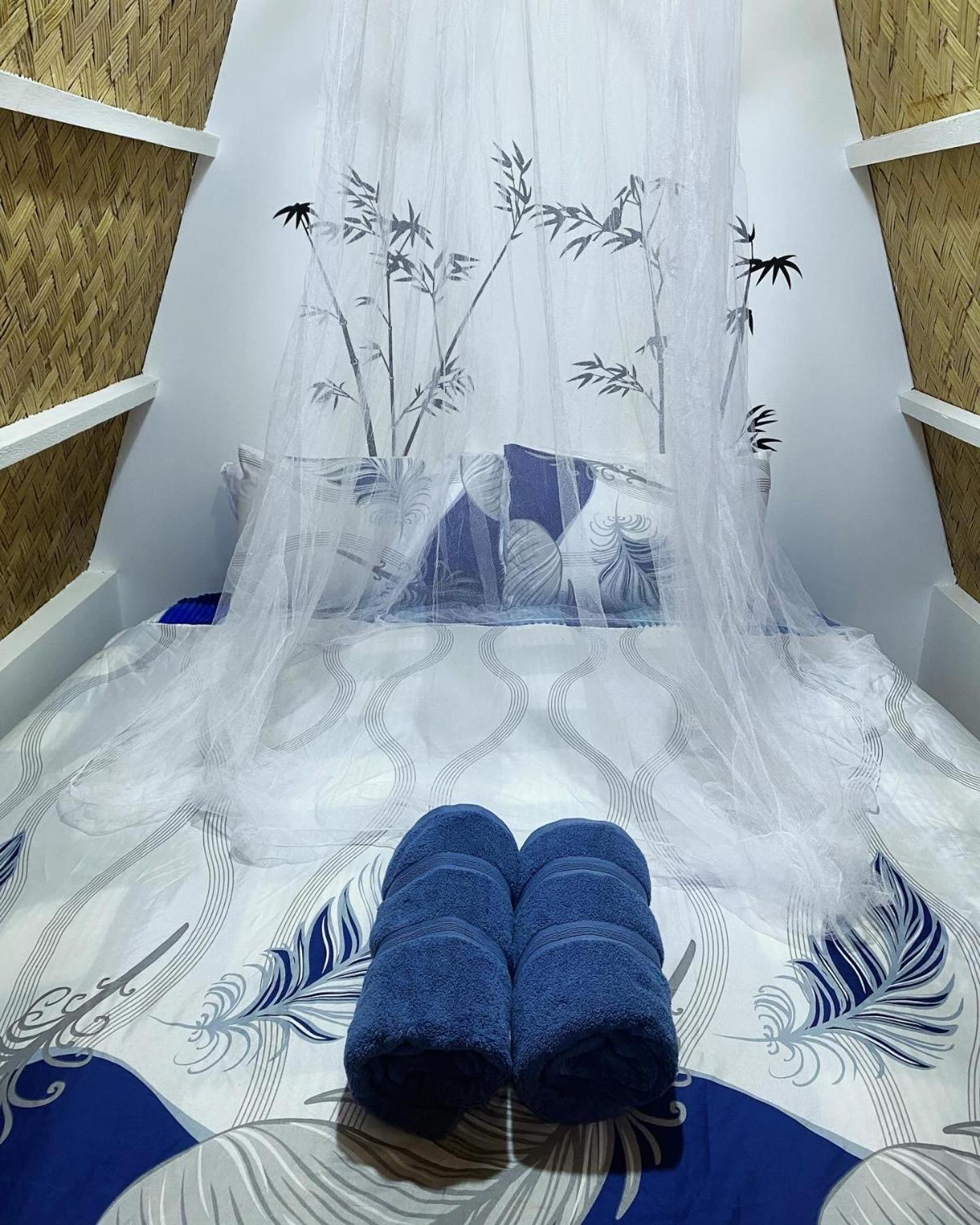 Happy Monkey Hostel 엘니도 외부 사진